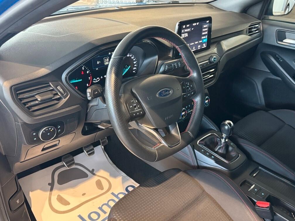 Ford Focus 1.5 ecoboost ST-Line Led Navi App conn 18"