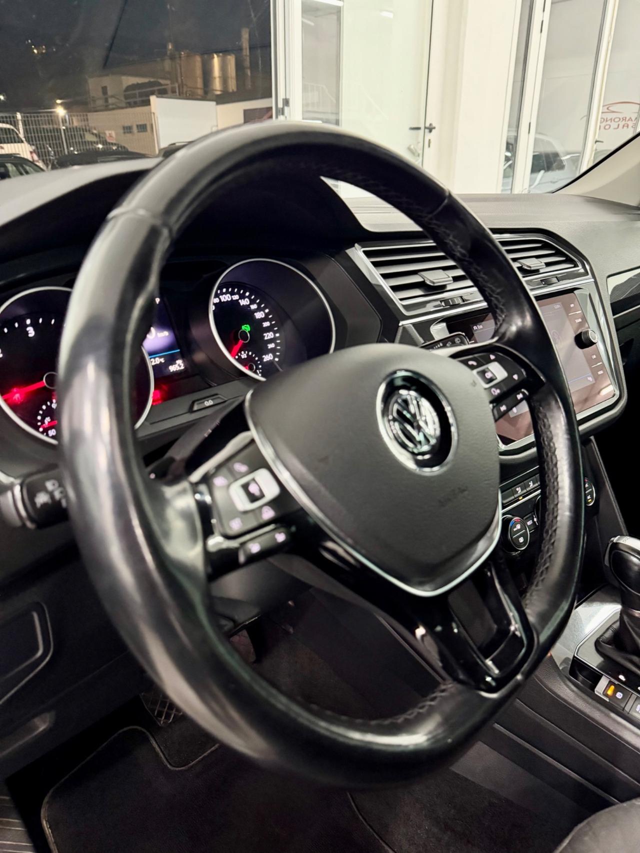 VW Tiguan 2.0 150 CV DSG R-Line FINANZIABILE