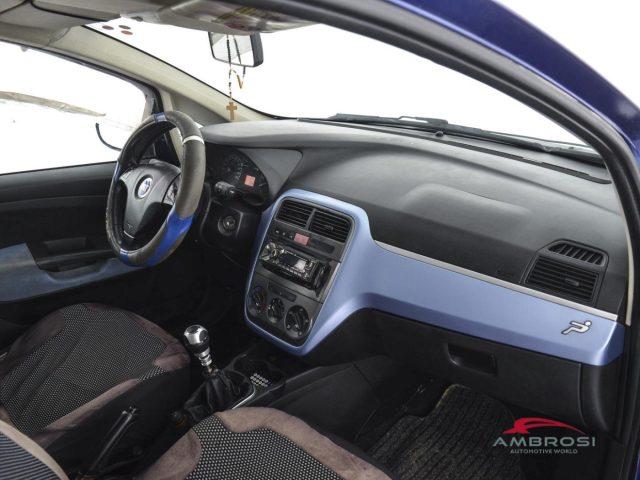 FIAT Punto 1.3 MJT 75 CV 5 porte Dynamic - PER OPERATORI DEL