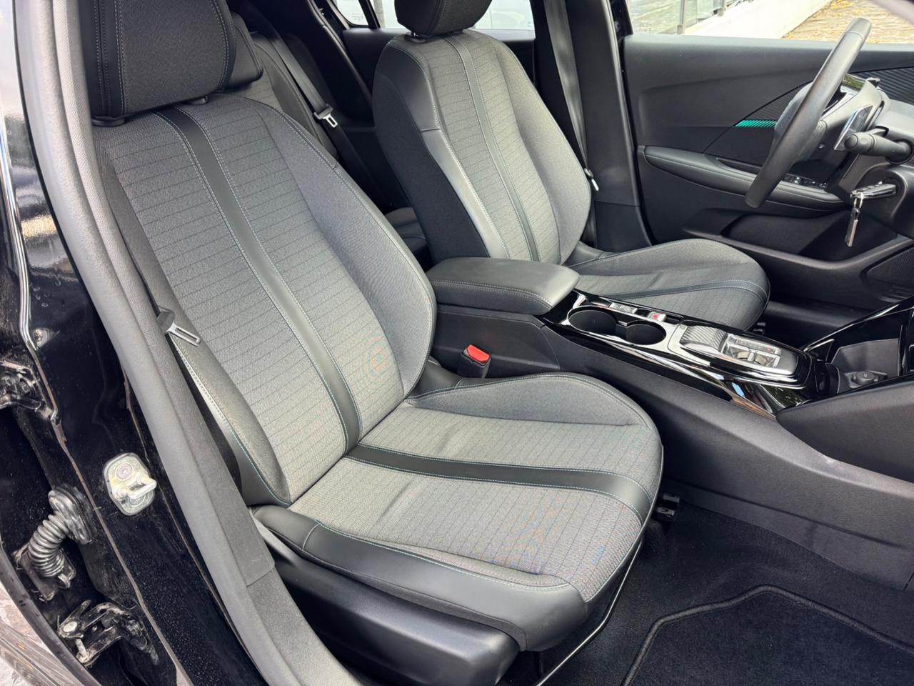 Peugeot 208 PureTech 100 Stop&Start EAT8 5 porte Allure Pack (24 mila km)