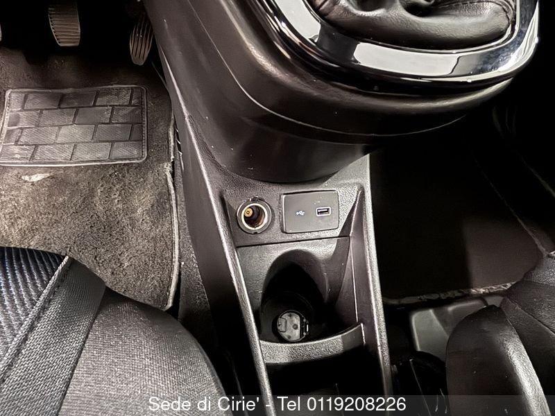 Lancia Ypsilon 1.2 69 CV 5 porte Elefantino Blu