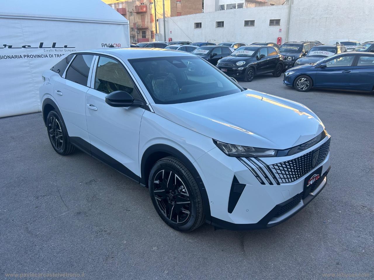 PEUGEOT 3008 Hybrid 145 e-DCS6 Allure KM/0