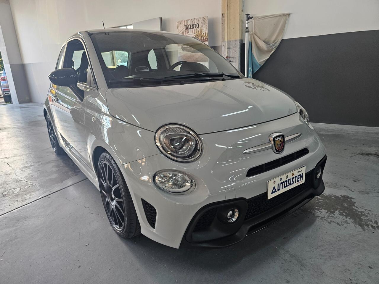 Abarth 595 1.4 Turbo T-Jet 165 CV