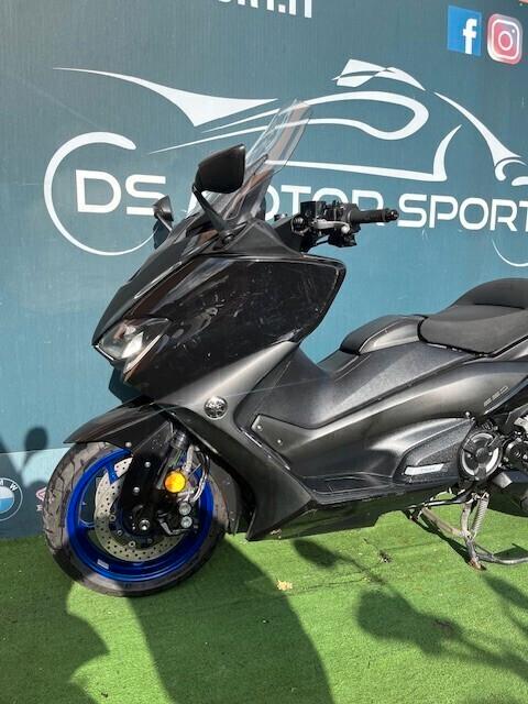 Yamaha TMAX 560 ABS SPORT GARANZIA PERMUTE FINANZIAMENTO