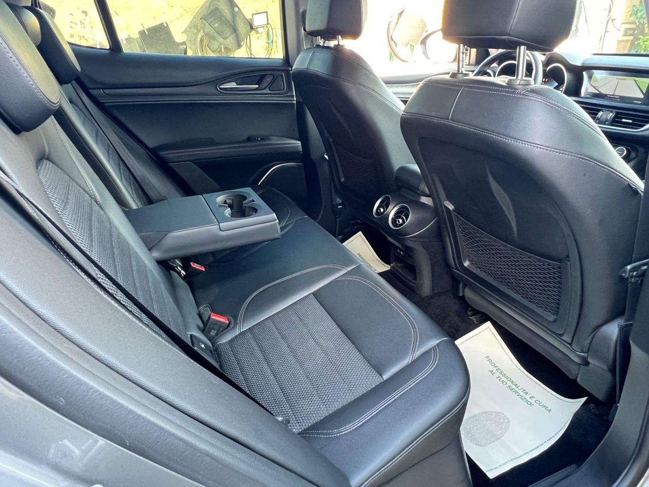 Alfa Stelvio 2.2 180 cv