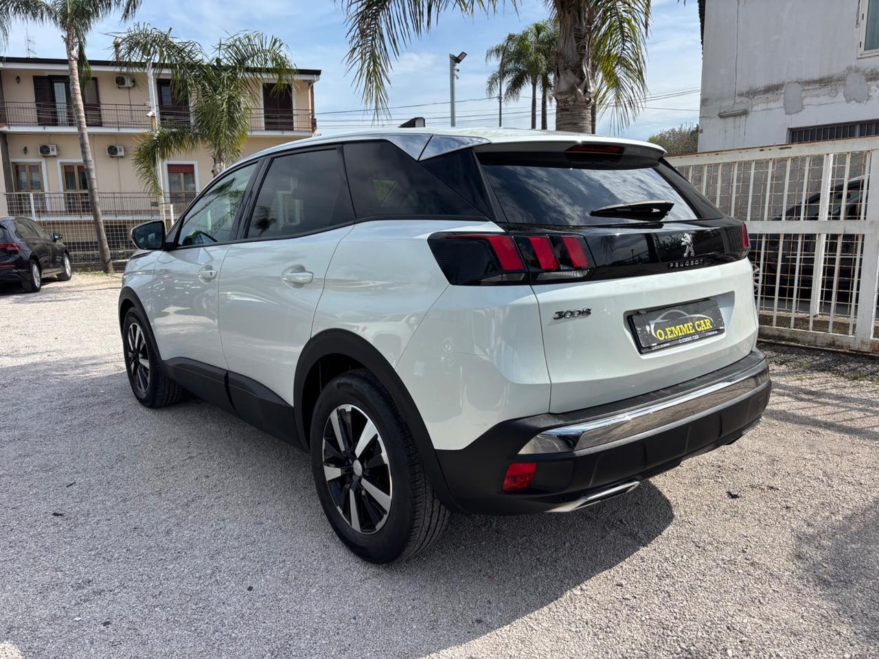PEUGEOT 3008 1.6 HDI 120CV AUTOMATICA