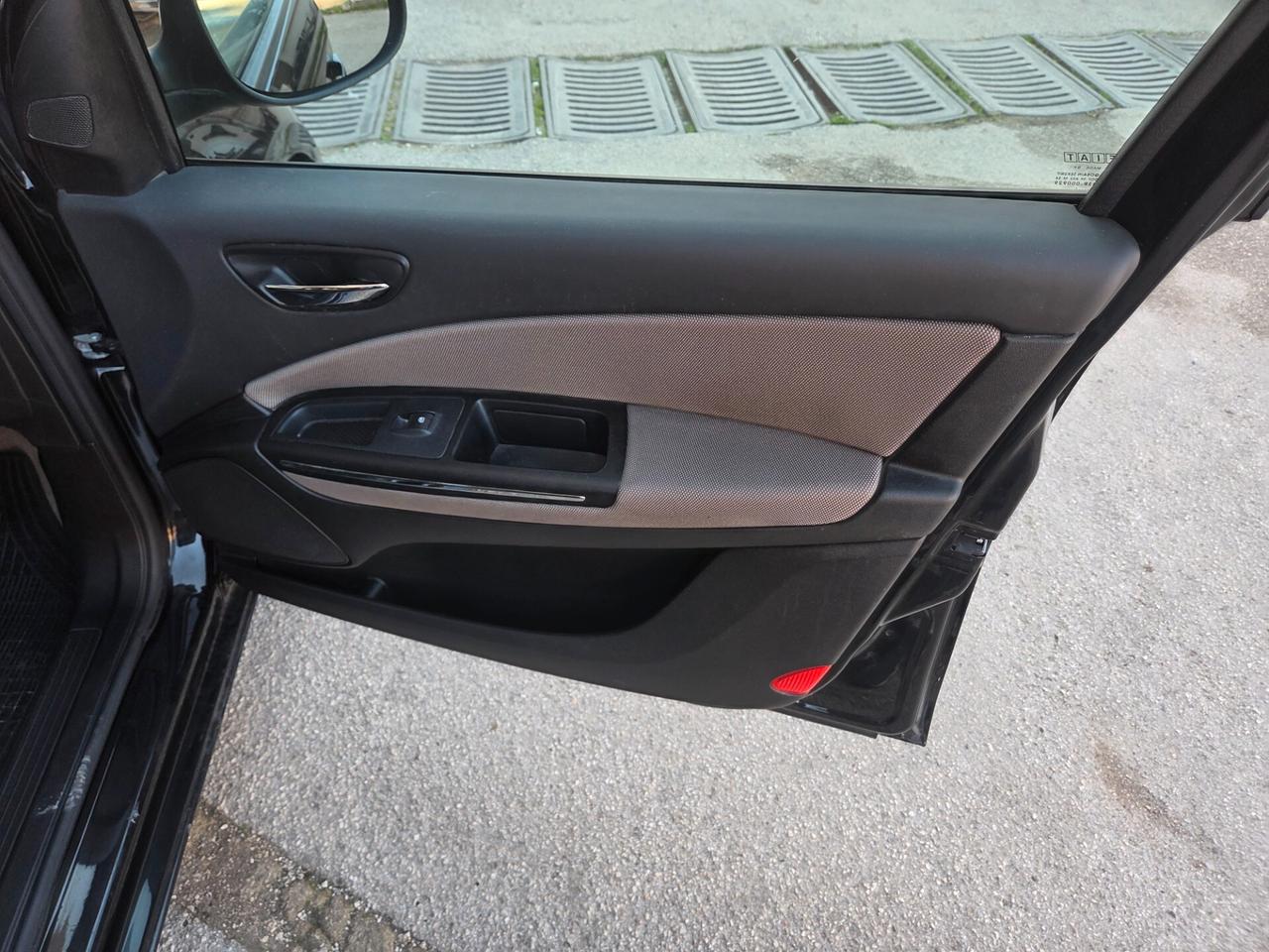 FIAT BRAVO 1.6 MULTIJET 120 CV ANNO 2011 KMCERTIF