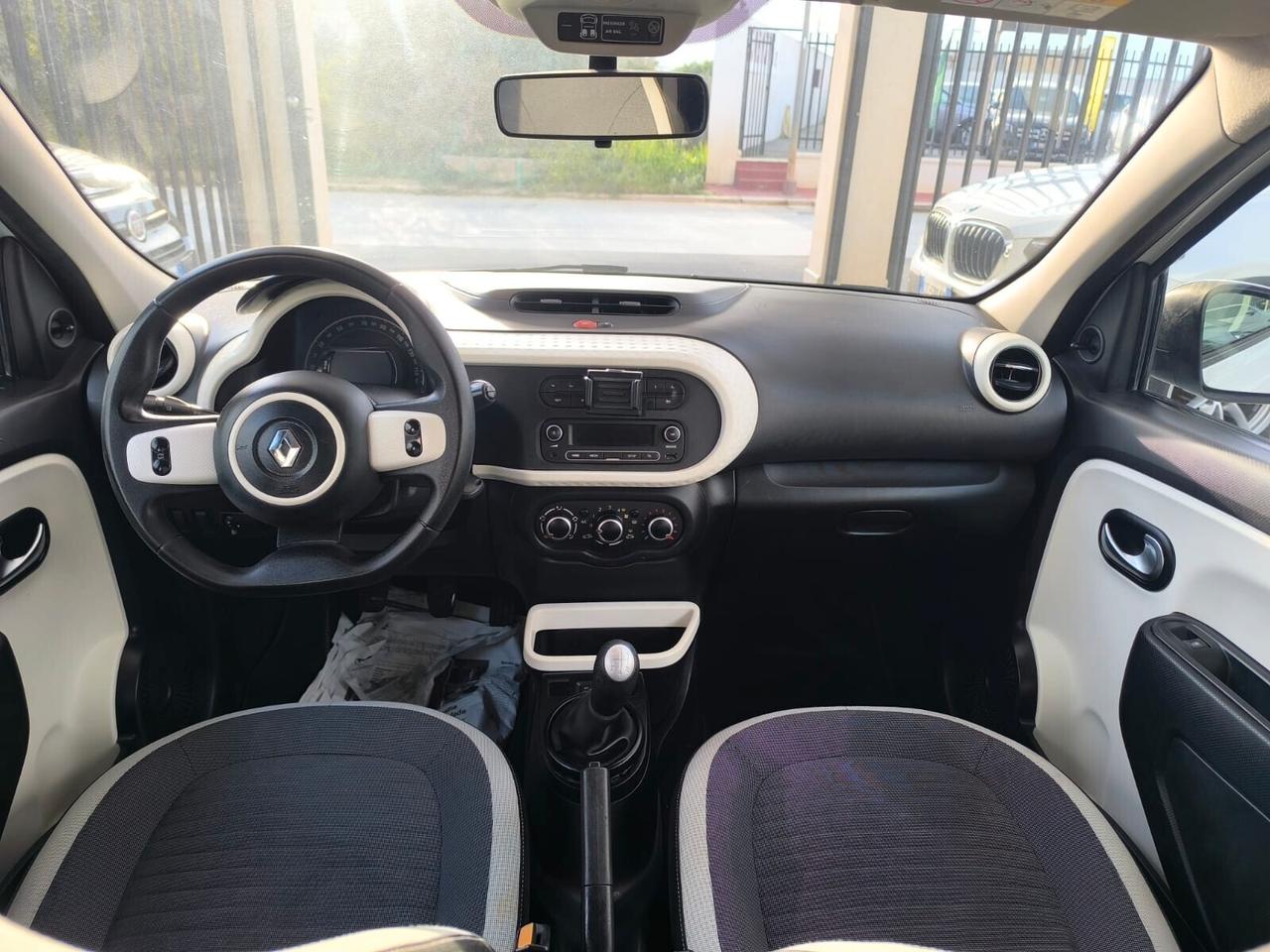 Renault Twingo 1.0 SCe 69 CV Live 2015