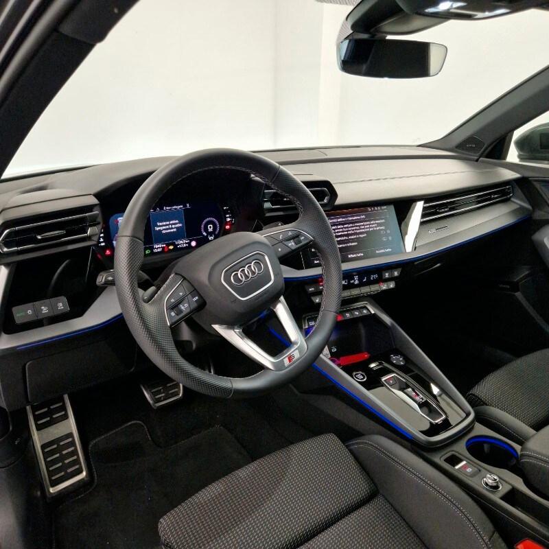 AUDI A3 4ª serie A3 SPB 35 TDI S tronic S line...