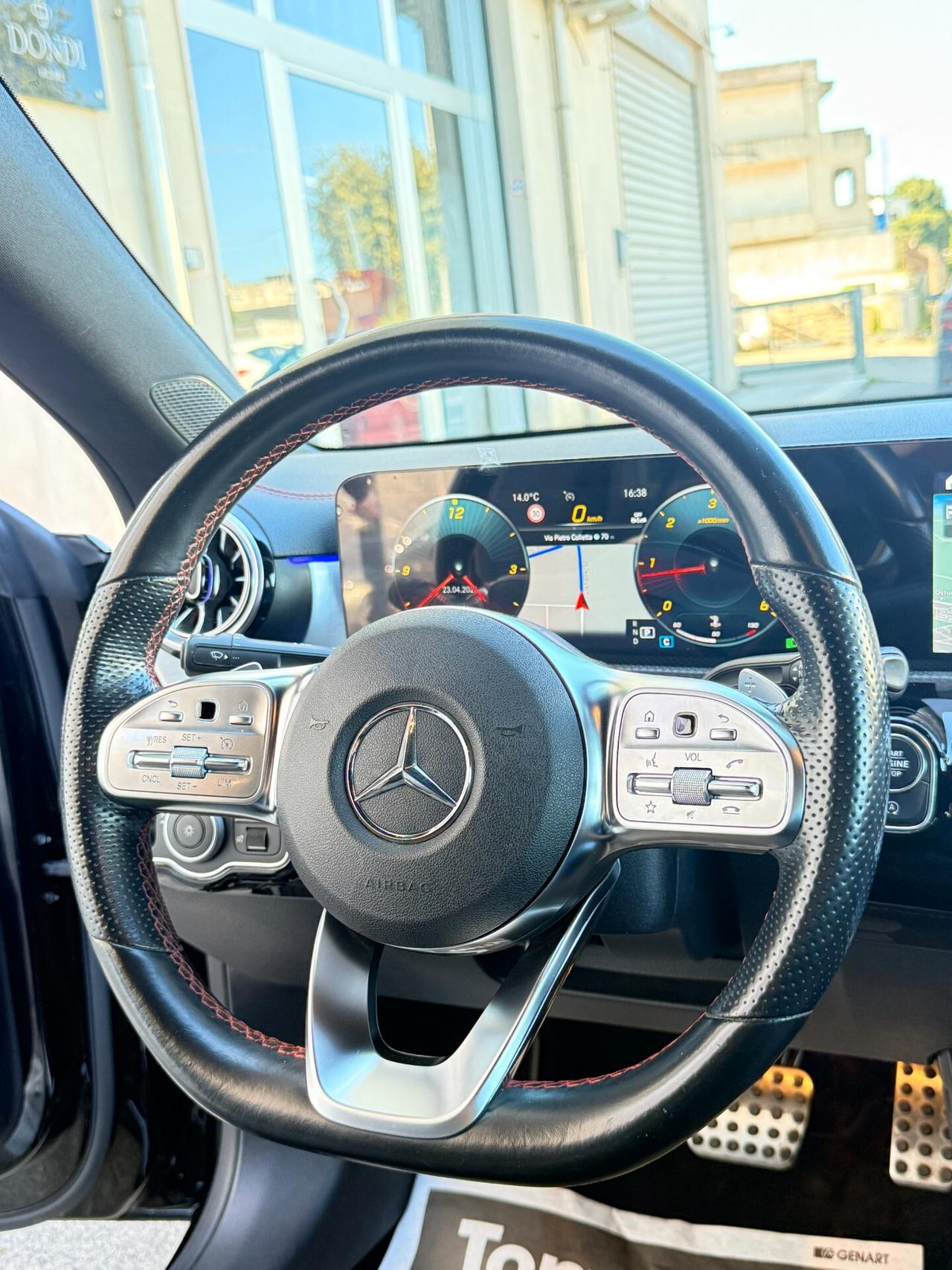 Mercedes-benz CLA 200 Coupe d 150 cv Premium auto AMG CON LUCI SOFFUSE,TELECAMERA,APPLE CARPLAY,VIRTUAL COCKPIT