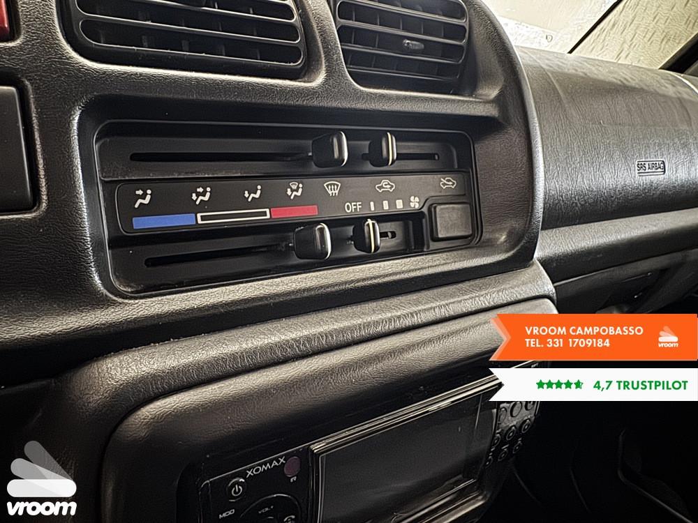 SUZUKI Jimny 3ª serie Jimny 1.3i 16V cat 4WD JLX