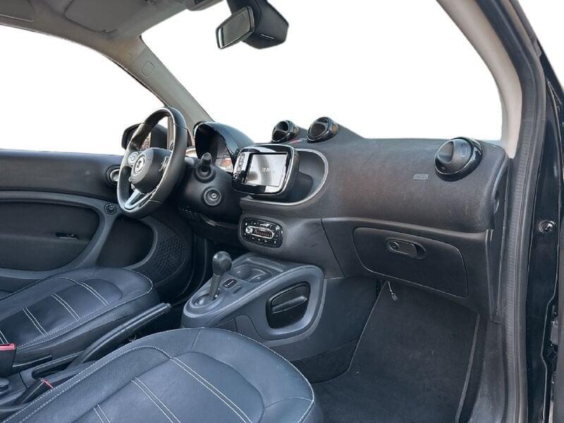 smart fortwo fortwo 70 1.0 twinamic Prime