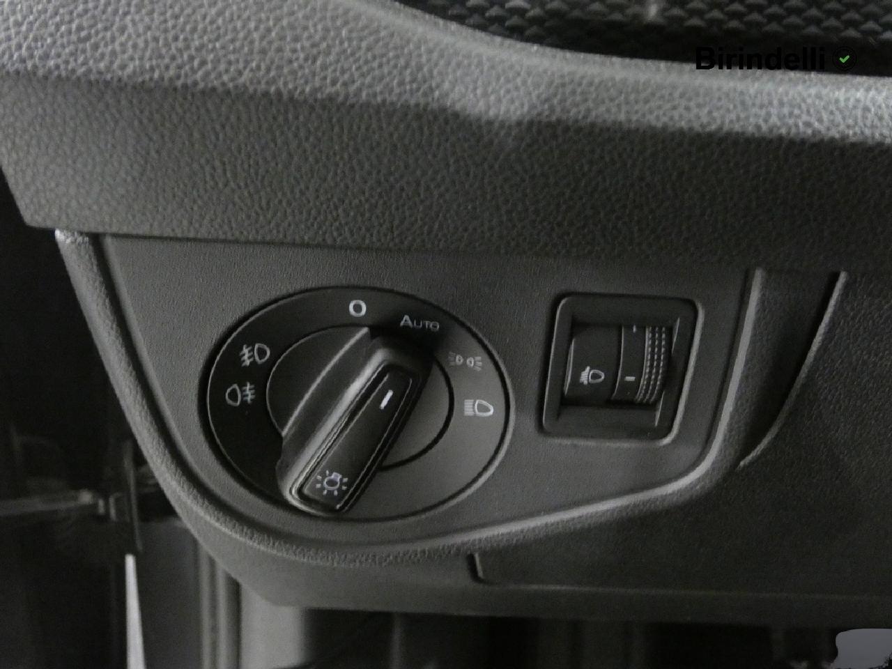 VOLKSWAGEN Polo 6ª serie - Polo 1.0 Life