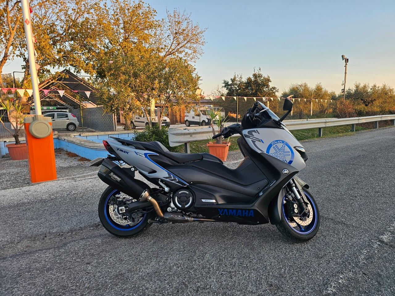 Yamaha TMAX 560 Tech max