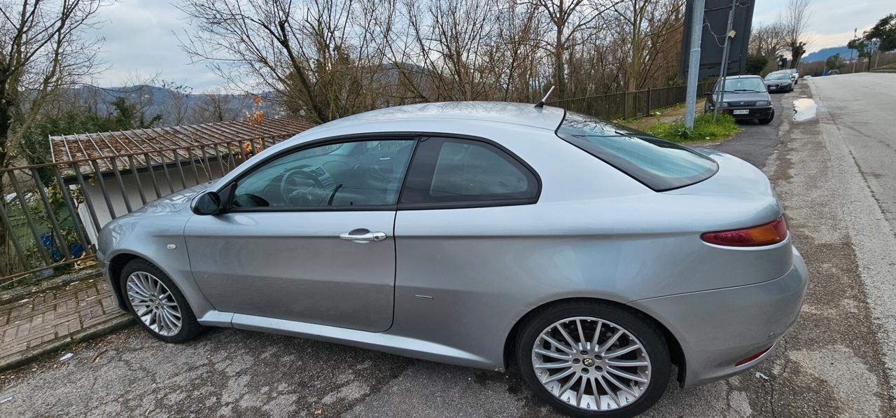 Alfa Romeo GT 1.9 MJT 16V Progression