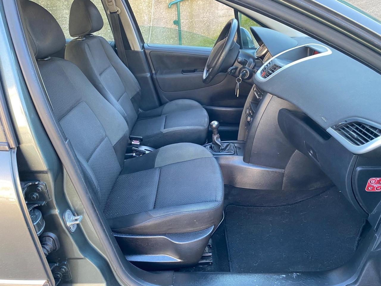 Peugeot 207 1.4 HDi 70CV anno 2011