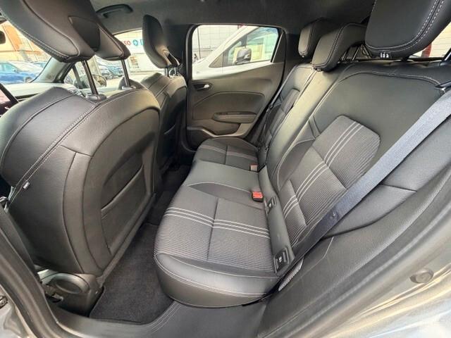 Renault Clio Full Hybrid E-Tech 145 CV 5 porte Engineered