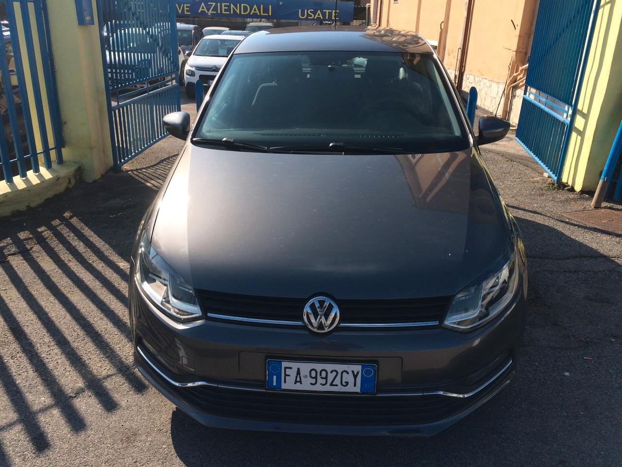 2015 Volkswagen Polo 1.4 TDI 5p. Comfortline tagliandata con garanzia 12 mesi cambio e motore !