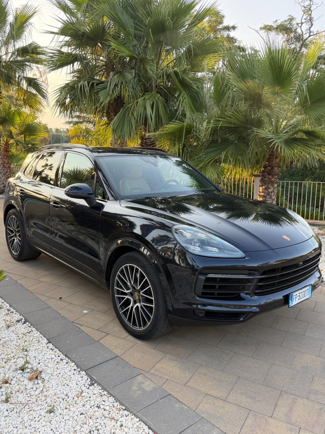 Porsche Cayenne 3.0 V6