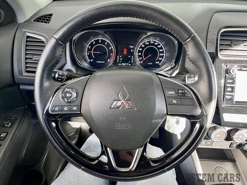 Mitsubishi ASX 1.6 2WD Instyle Navi OK NEOP - GOMME 4 STAGIONI - CATENA DI DISTR