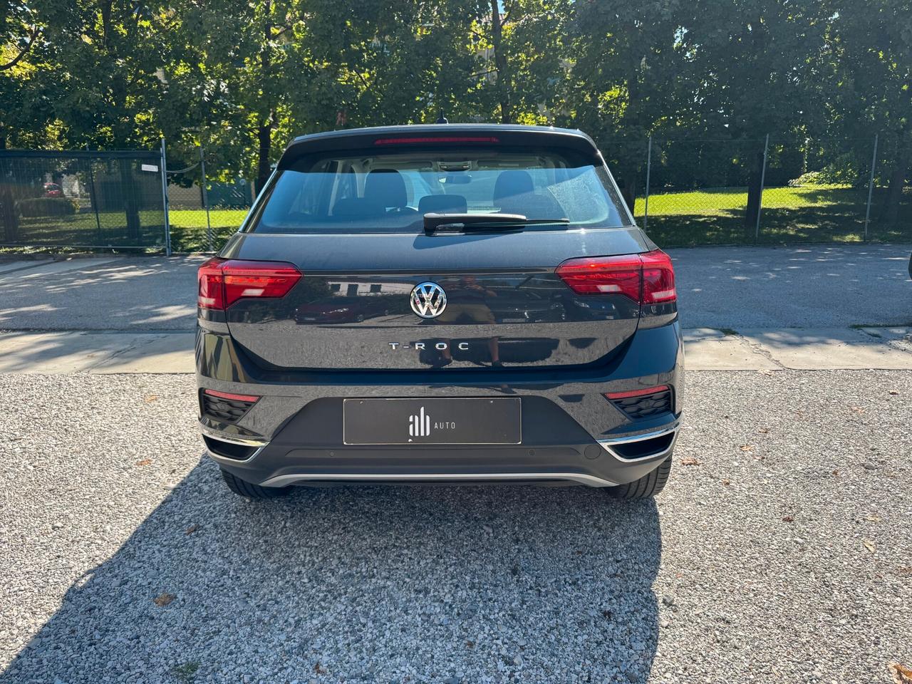 Volkswagen T-Roc 1.6 TDI SCR Business BlueMotion Technology
