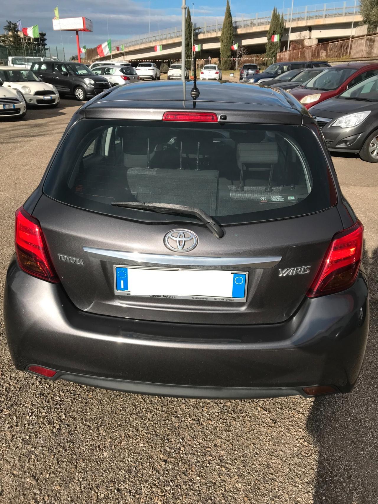 Toyota Yaris 1.0 5 porte