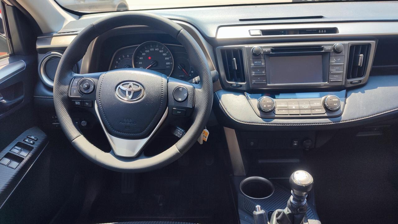 Toyota RAV 4 RAV4 2.0 D-4D 2WD Active