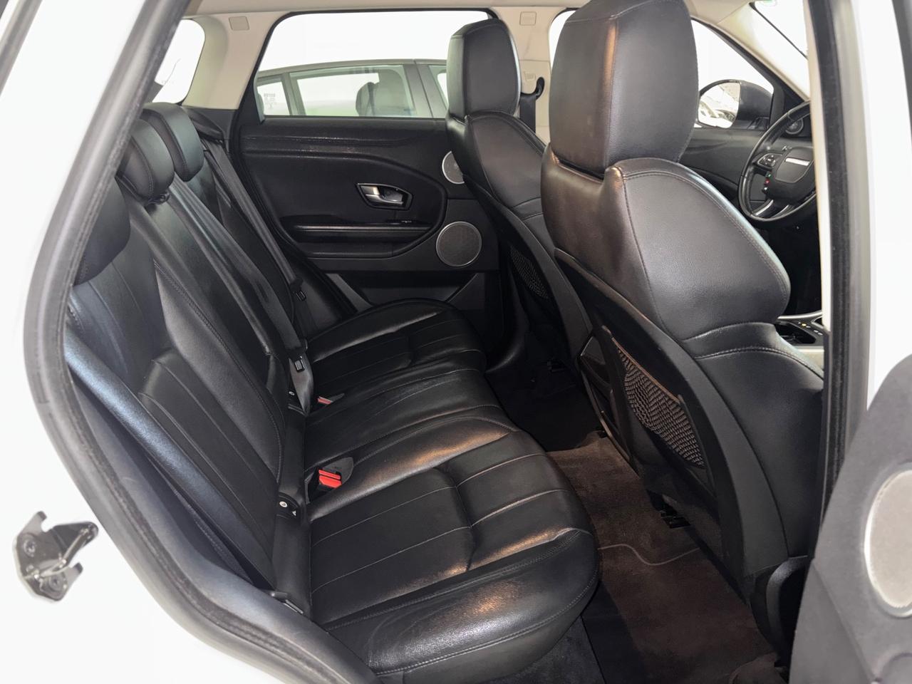 Range Rover Evoque 2.0 TD4 150 CV Pure