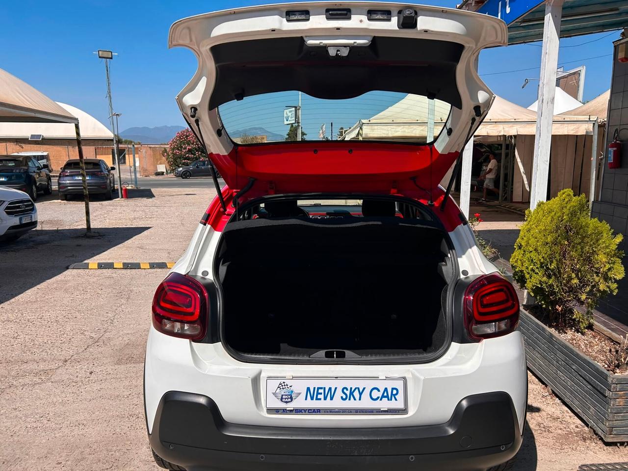 Citroen C3 PureTech 83 S&S Shine DISTRIBUZIONE