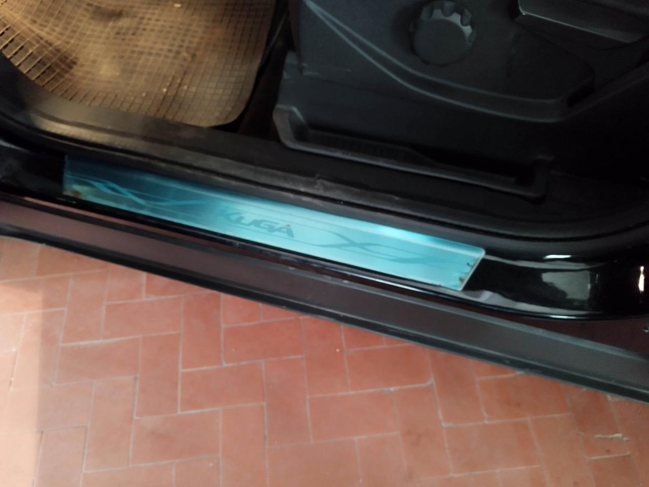 Ford Kuga 2.0 TDCI 140 CV 4WD automatico km 59500