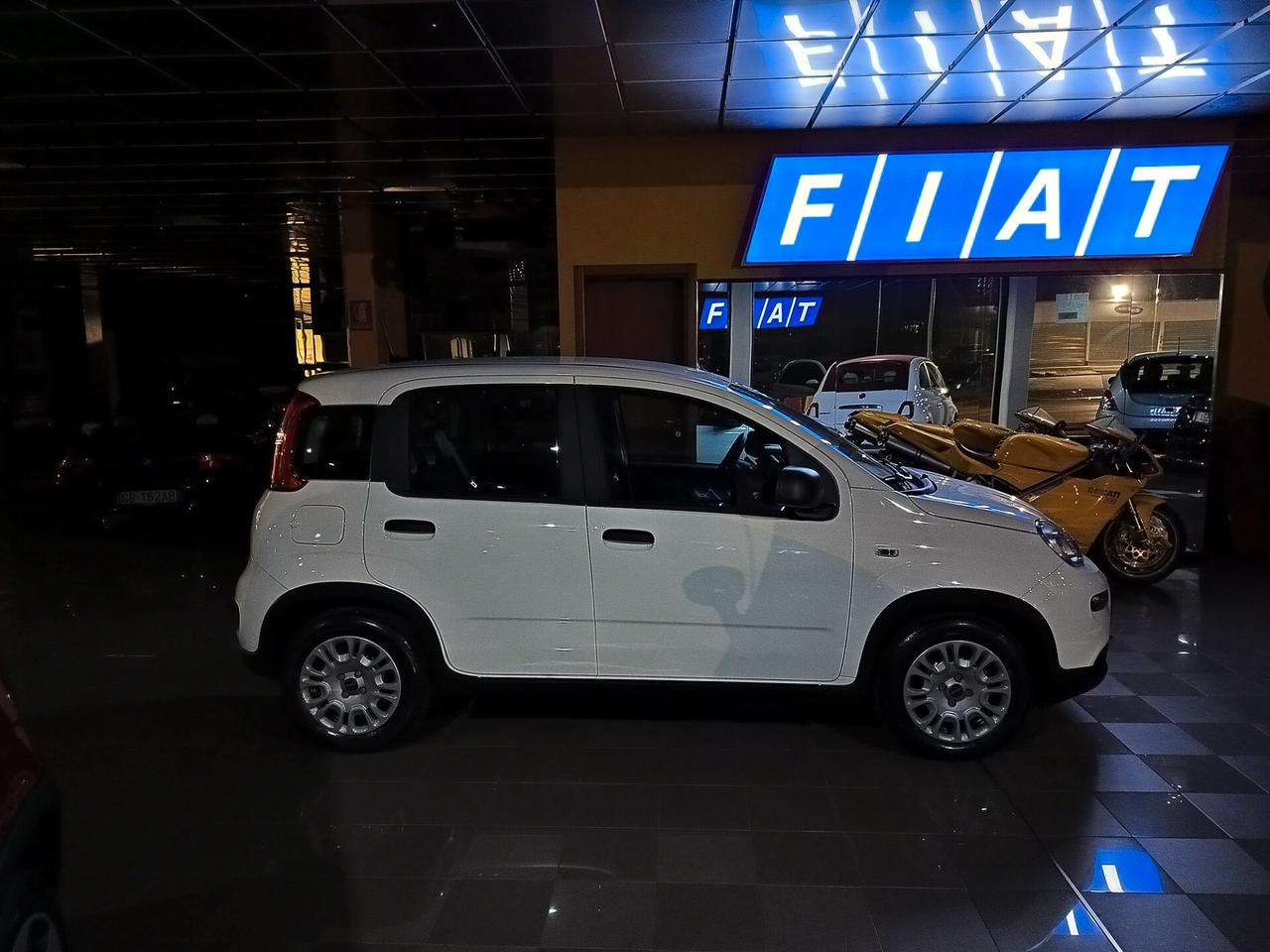 Fiat Panda 1.0 FireFly S&S Hybrid