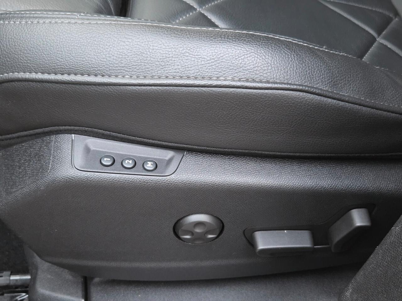 DS7 RIVOLI 11/2022 1.5 DIESEL 130CV EAT8 52.000KM