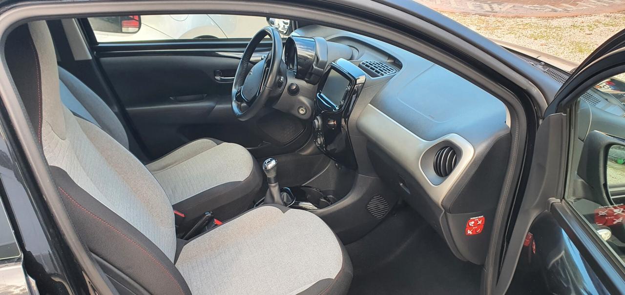 Citroen C1 VTi 68 5 porte Shine