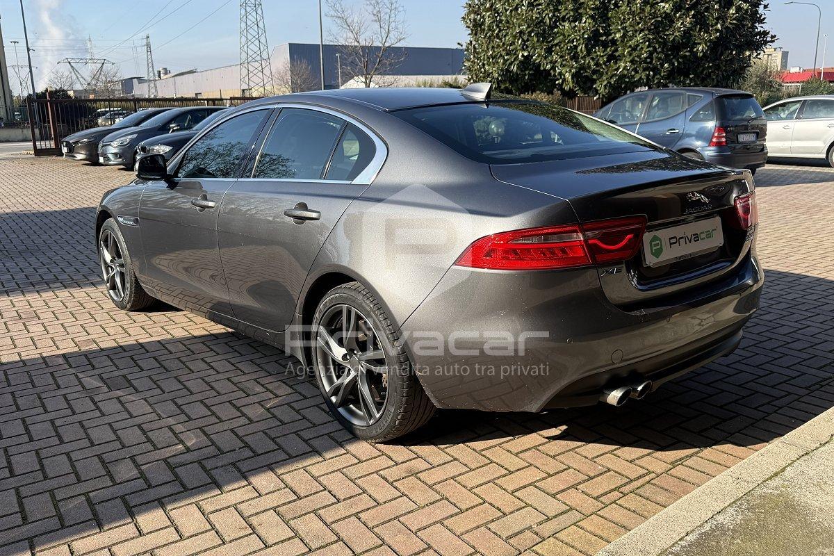 JAGUAR XE 2.0 D Turbo 180 CV AWD aut. Pure