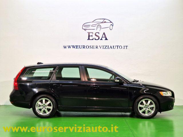 VOLVO V50 D2 POLAR