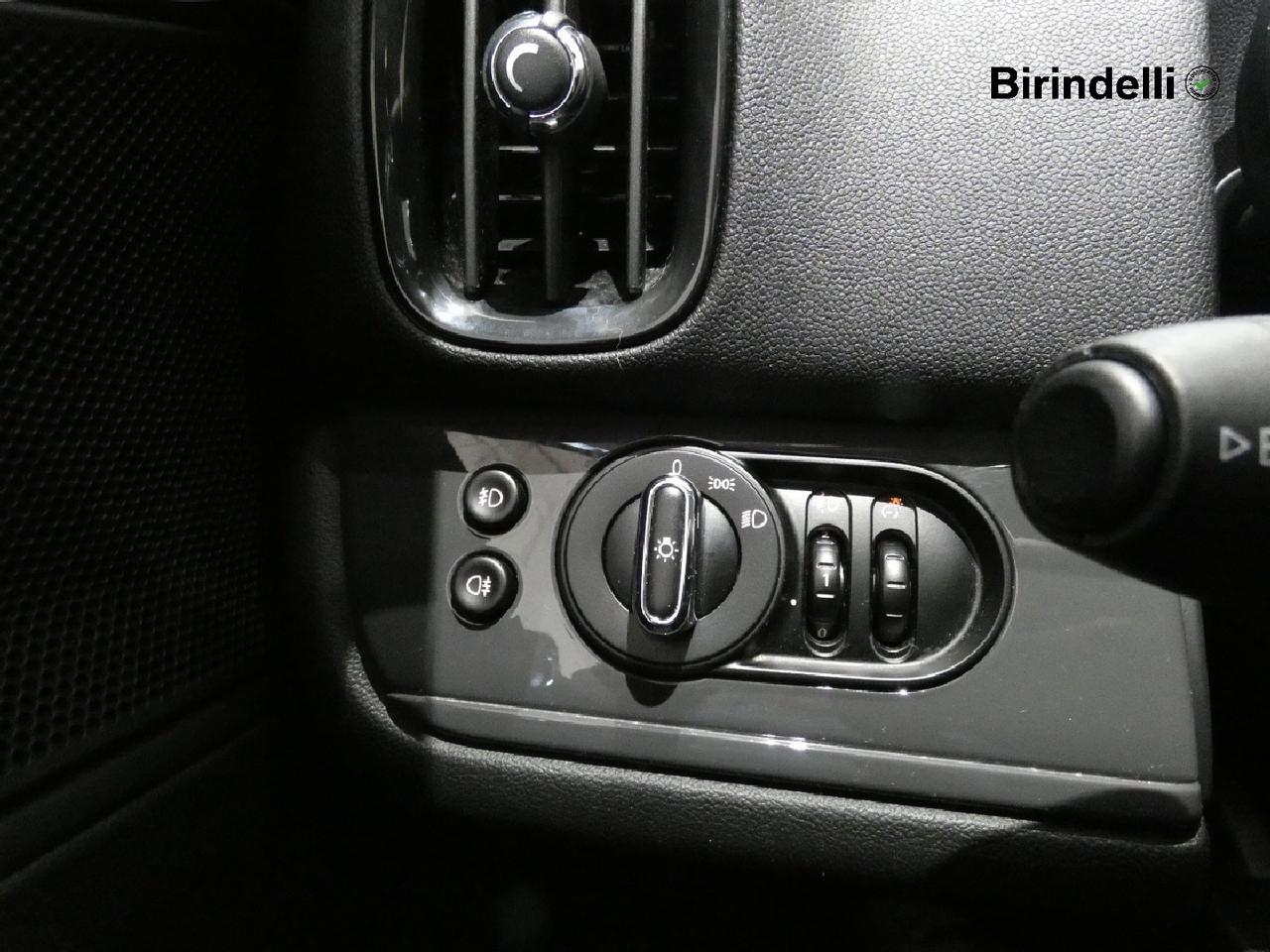 MINI Mini Countrym.(F60) - Mini 2.0 Cooper D Business Countryman