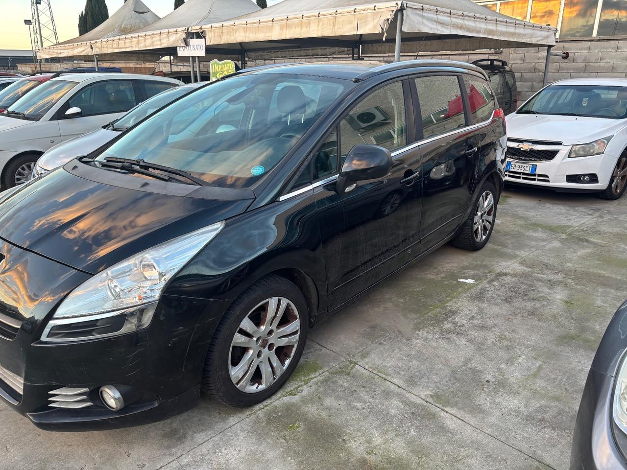Peugeot 5008 1.6 HDi 112CV Access