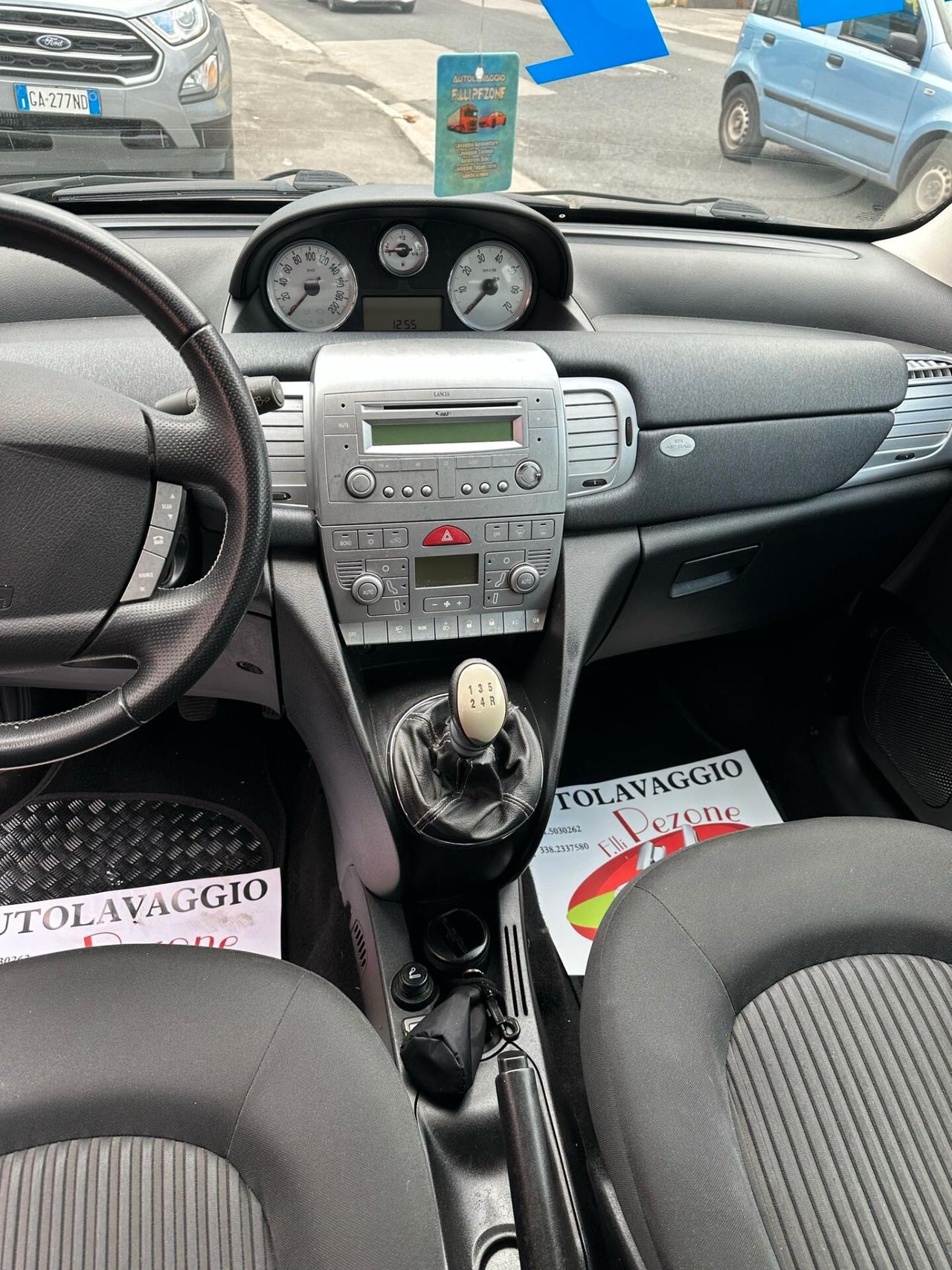 Lancia Ypsilon 1.4 Oro Ecochic GPL