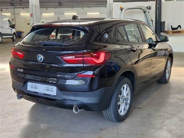 BMW X2 sDrive18d Business-X