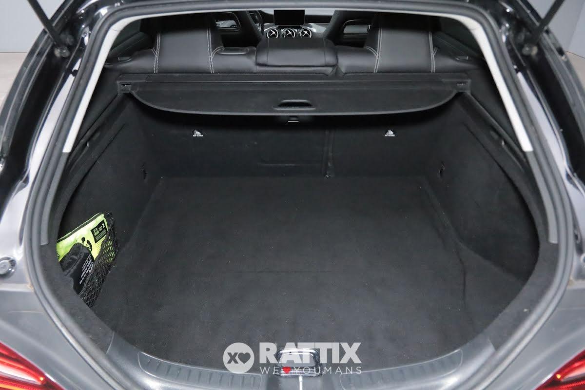 Mercedes-Benz CLA 200 200 d Premium Auto + Night Pack & tetto apribile