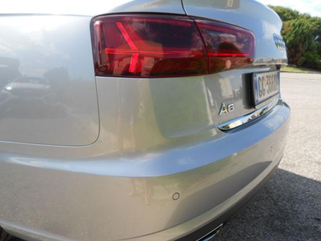 AUDI A6 3.0 TDI quattro S tronic Business Plus