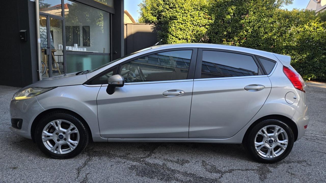 Ford Fiesta 1.5 TDCi 75CV 5 porte Titanium Neopate