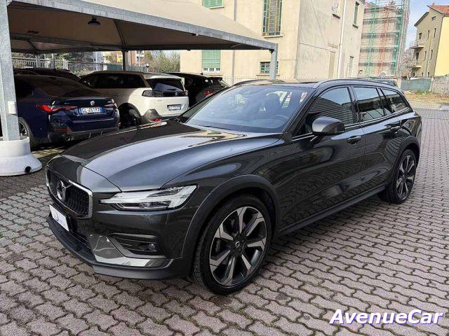 VOLVO V60 Cross Country 2.0 b4 awd CERCHI 20'' IVA ESP UNICO PROPRIETARIO