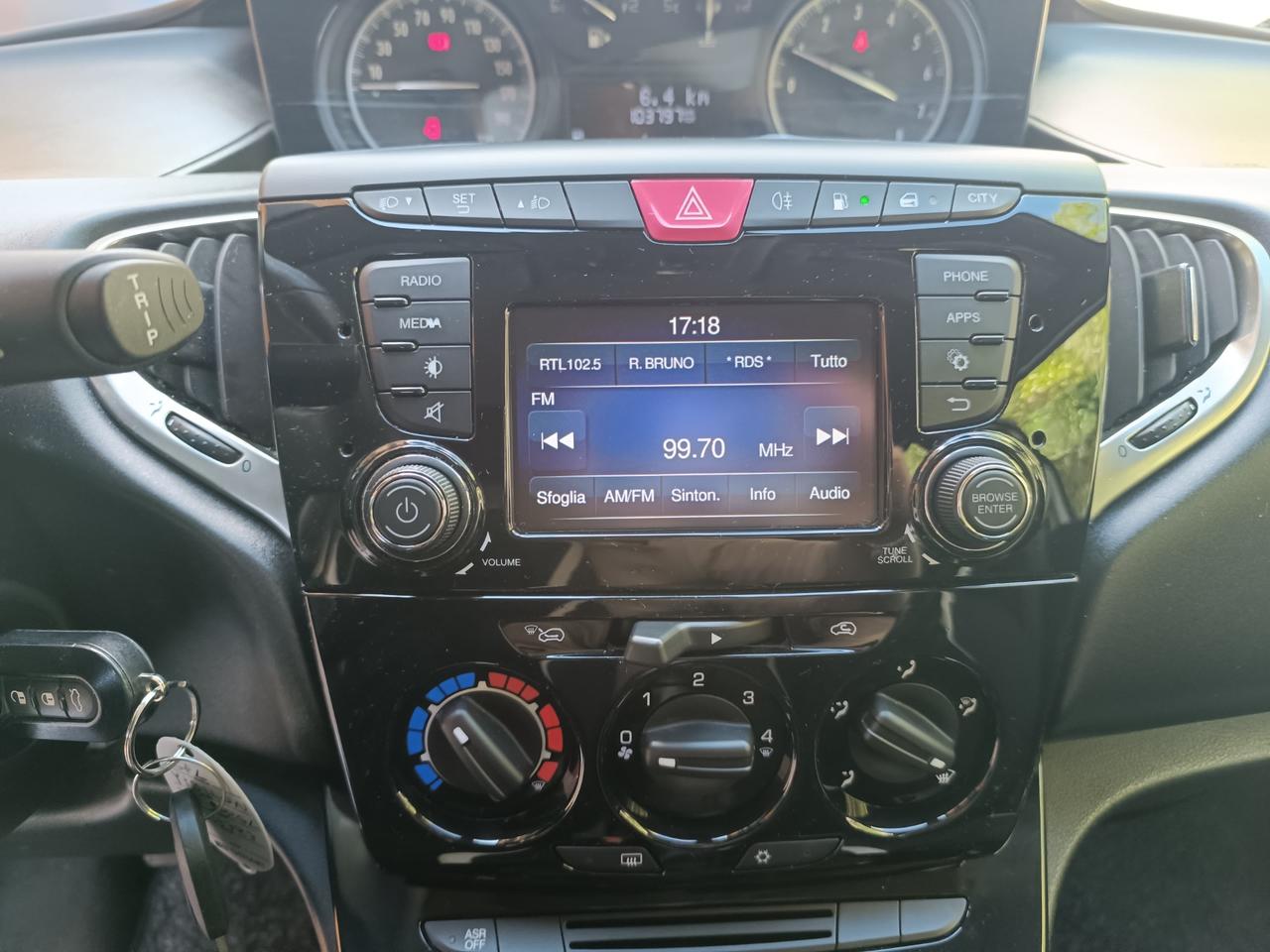 Lancia Ypsilon 1.2 69 CV 5 porte GPL Ecochic Gold