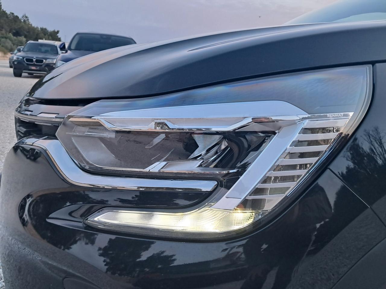 Renault CAPTUR 1.5 DCI 115CV-FULL LED*NAVI*RADAR