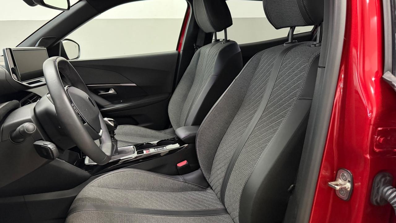 Peugeot 2008 1.2 benz 101cv ALLURE