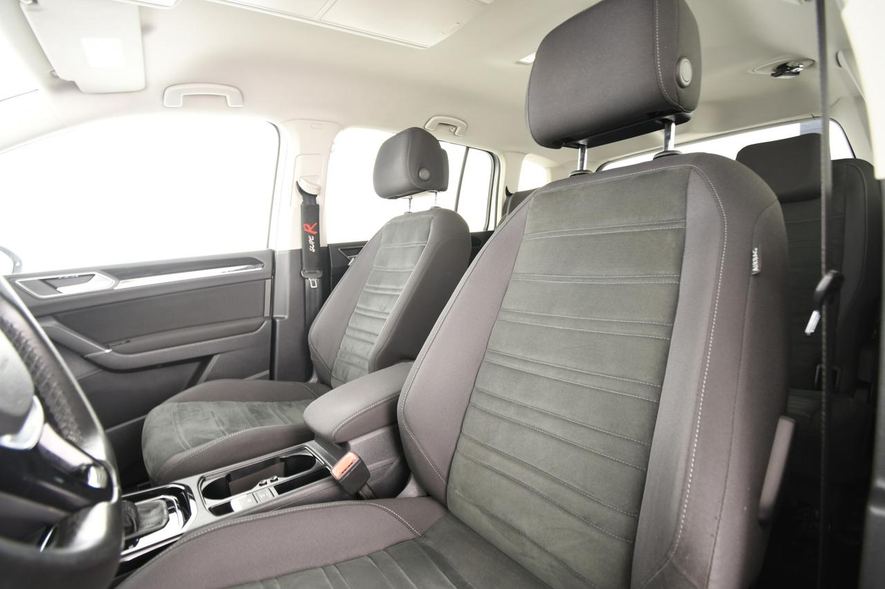 VOLKSWAGEN Touran 1.6 tdi Highline 115cv dsg ACC+ALCANTARA+C17"