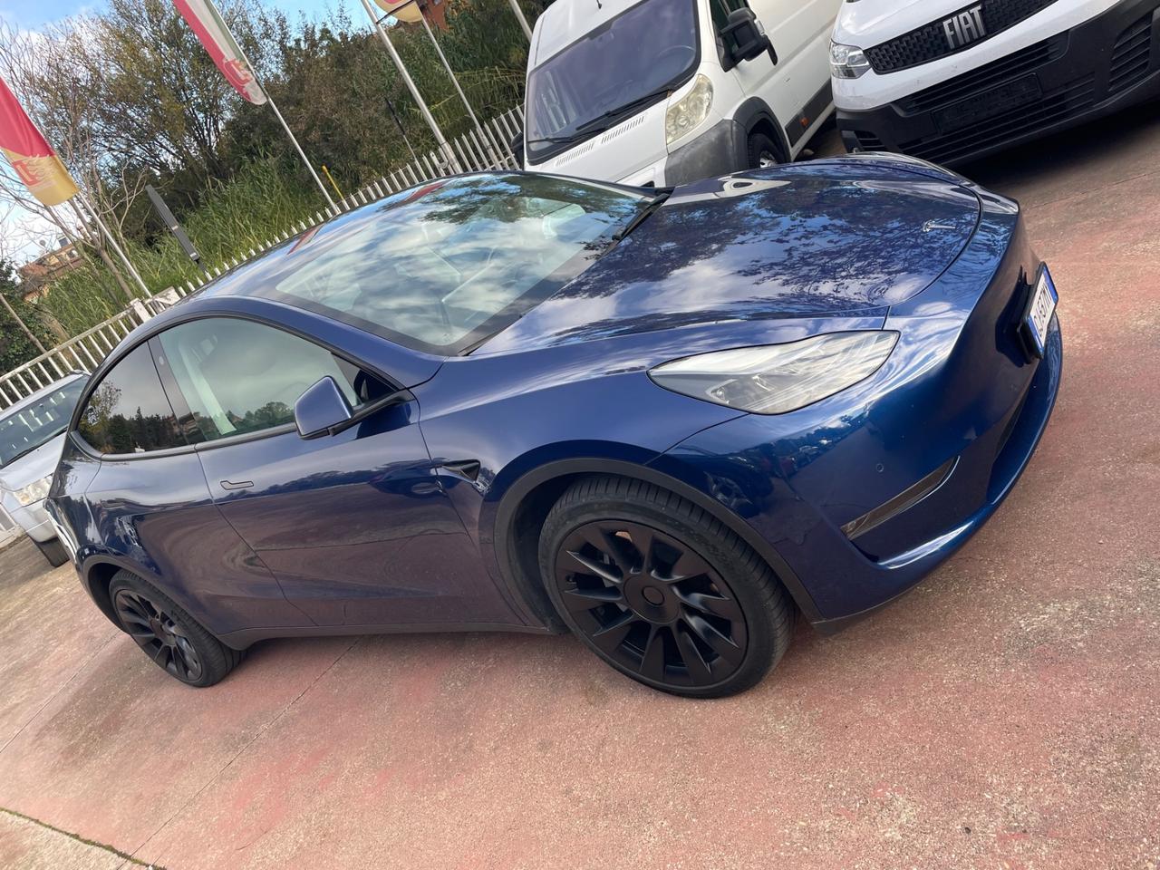 Tesla Model Y Model Y Long Range AWD