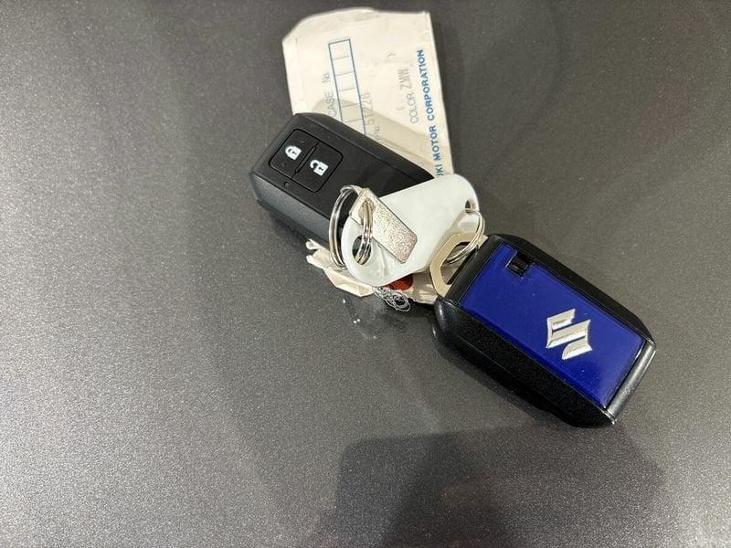 Suzuki Swift 1.2 Hybrid 4WD AllGrip Top
