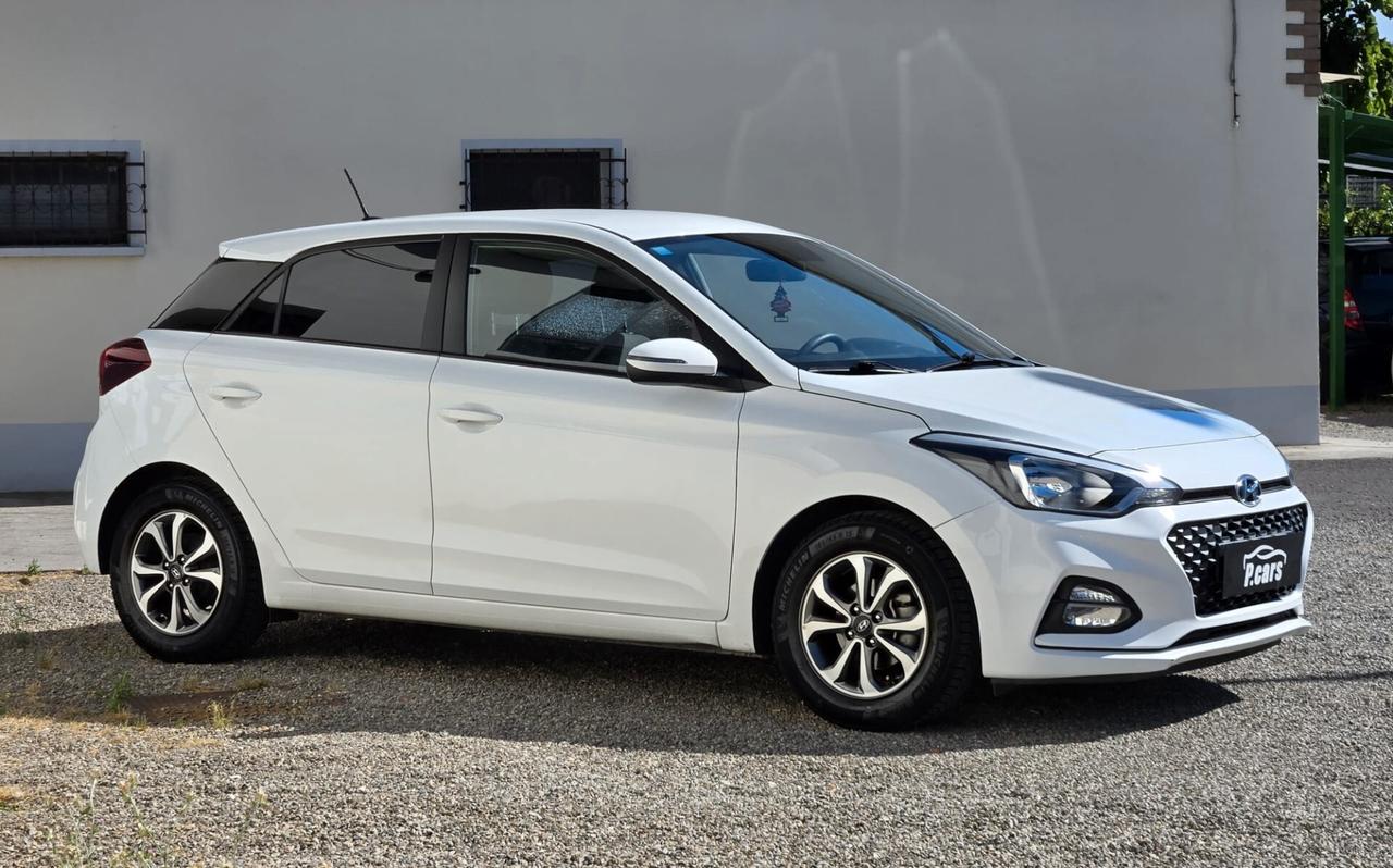 Hyundai i20 1.2 5 porte Tech